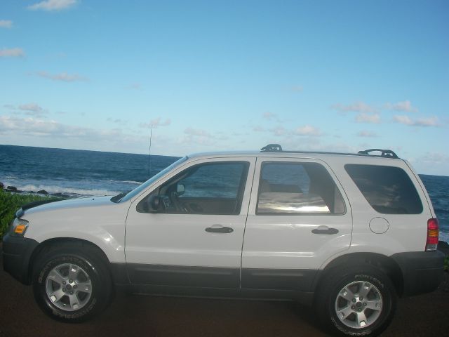 Ford Escape 2005 photo 3