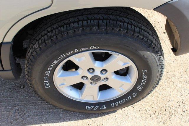 Ford Escape 2006 photo 14
