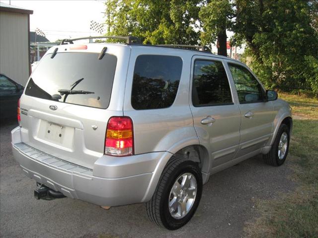 Ford Escape 2006 photo 2