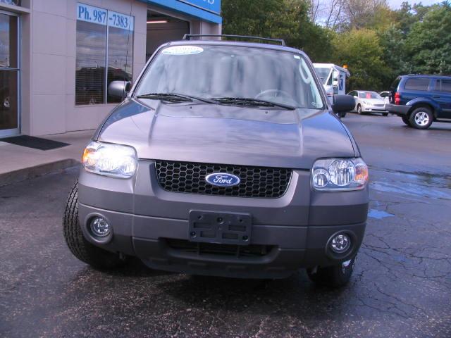 Ford Escape 2006 photo 1