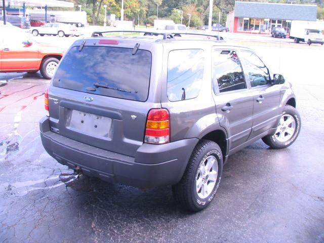 Ford Escape 2006 photo 3