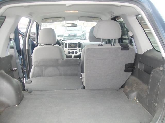 Ford Escape 2006 photo 2