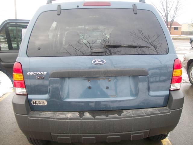 Ford Escape 2006 photo 3