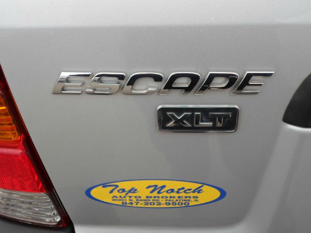 Ford Escape 2006 photo 1