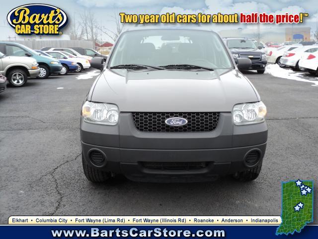Ford Escape 2006 photo 1