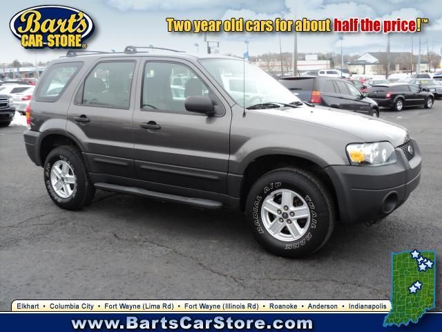 Ford Escape 2006 photo 2