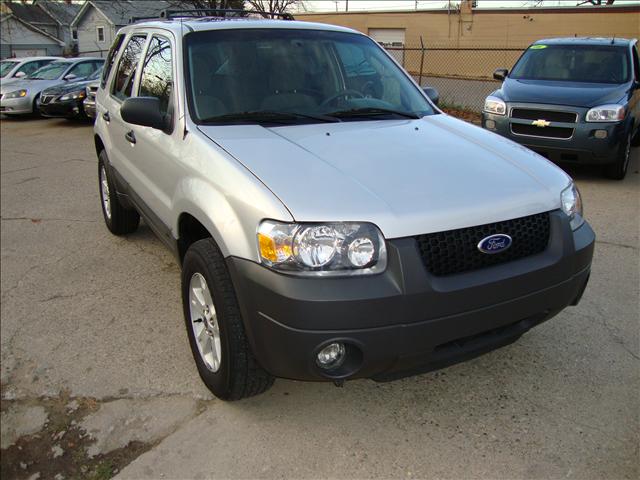 Ford Escape ESi Sport Utility