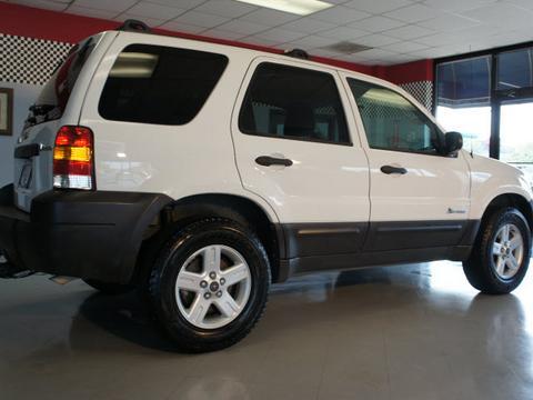 Ford Escape 2006 photo 3