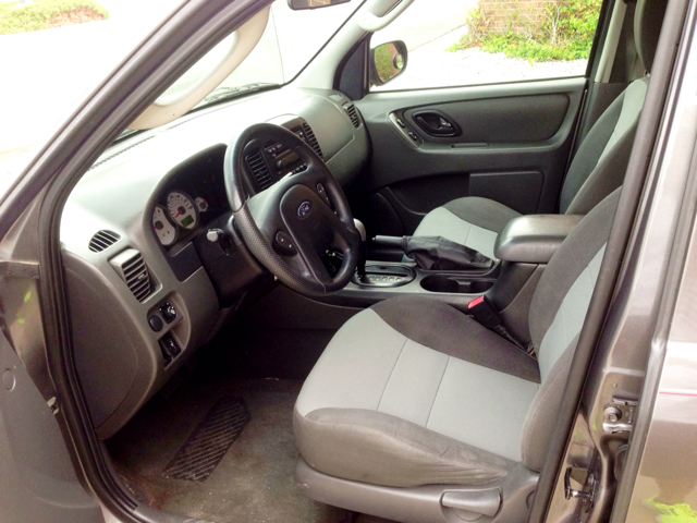 Ford Escape 2006 photo 12