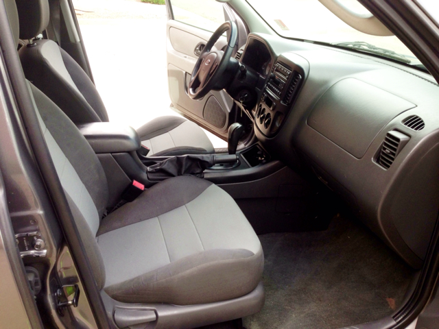 Ford Escape 2006 photo 8