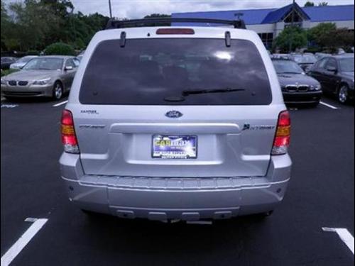 Ford Escape 2006 photo 3