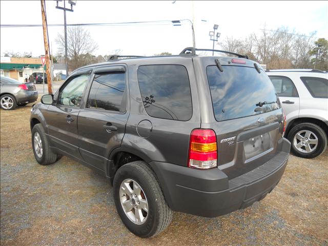 Ford Escape 2006 photo 3