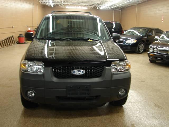 Ford Escape 2006 photo 2