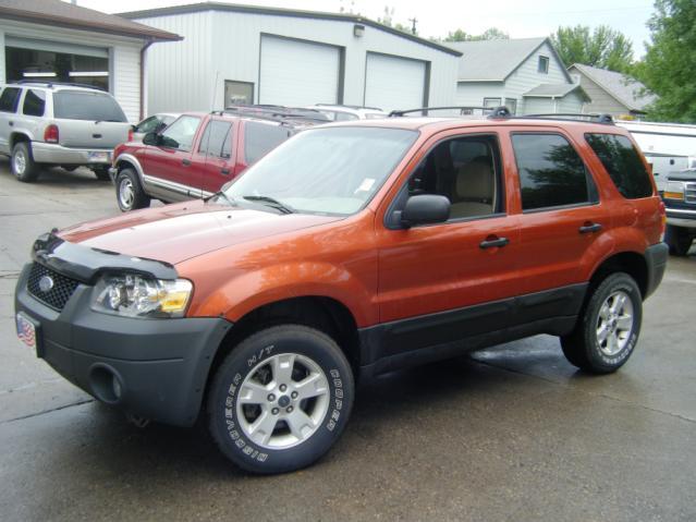 Ford Escape 2006 photo 1