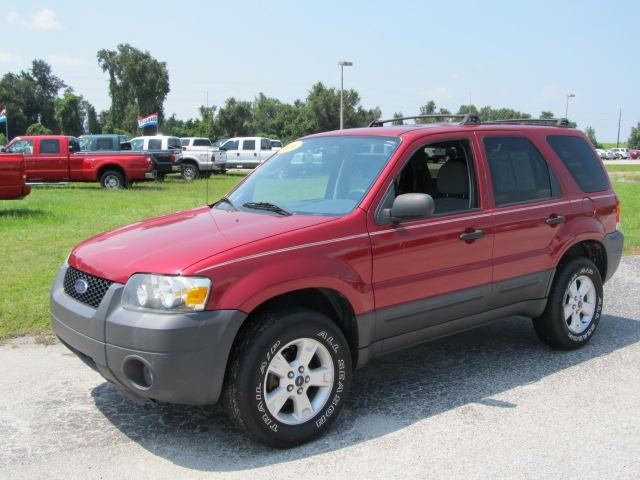 Ford Escape ESi Sport Utility