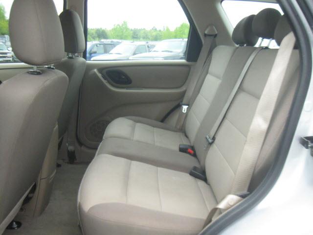 Ford Escape 2006 photo 3