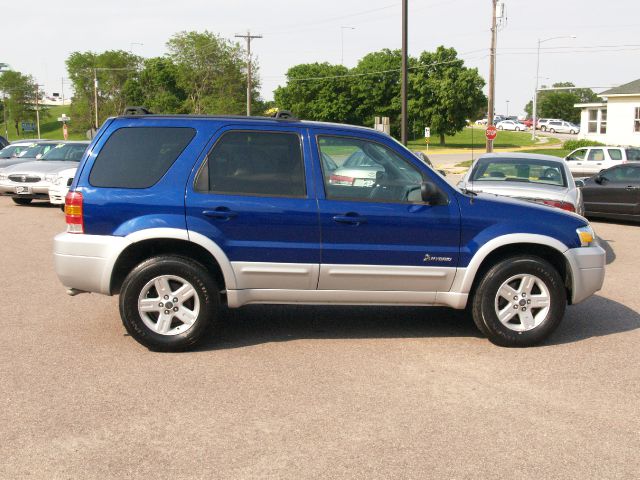 Ford Escape 2006 photo 1