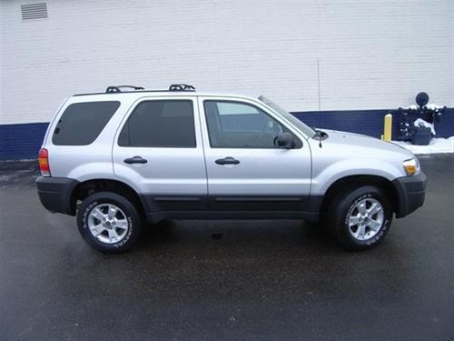 Ford Escape 2006 photo 1