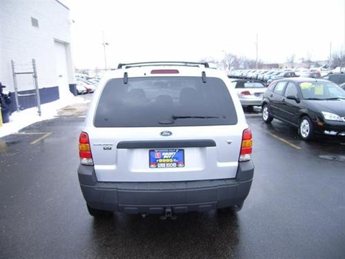 Ford Escape 2006 photo 3