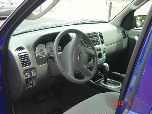 Ford Escape 2006 photo 0