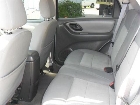 Ford Escape 2006 photo 1