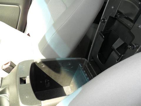 Ford Escape 2006 photo 2