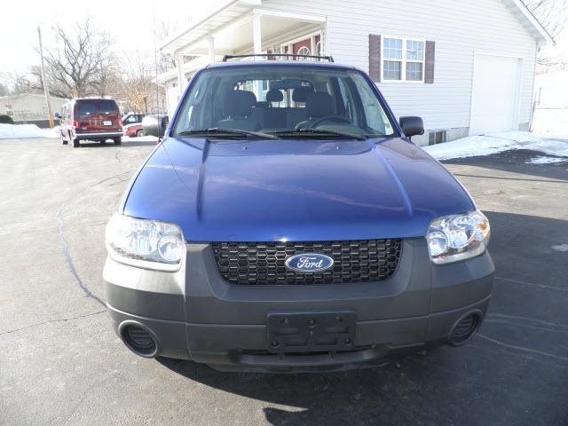 Ford Escape 2006 photo 1