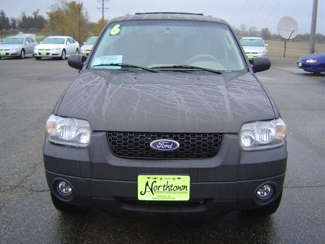 Ford Escape 2006 photo 1