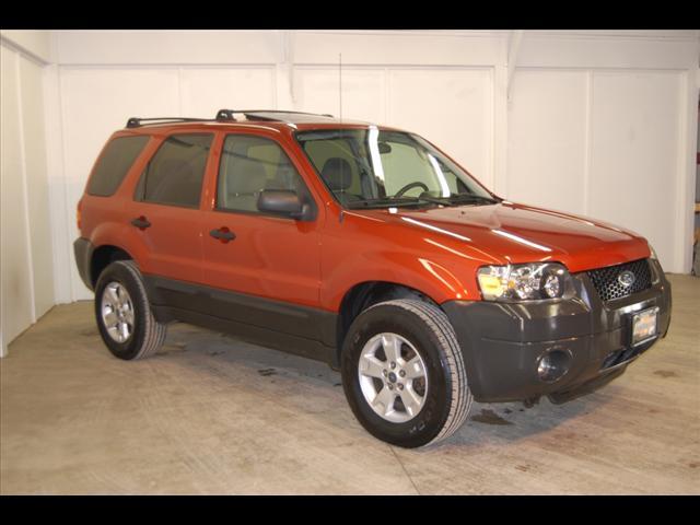 Ford Escape 2006 photo 1