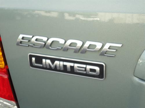 Ford Escape 2006 photo 1