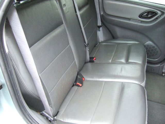 Ford Escape 2006 photo 2