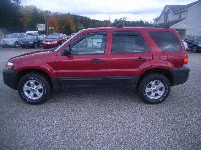 Ford Escape 2006 photo 1