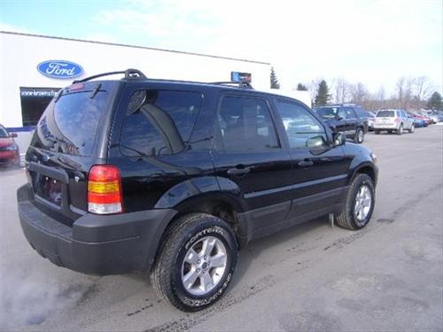 Ford Escape 2006 photo 1