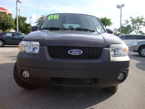 Ford Escape 2006 photo 1