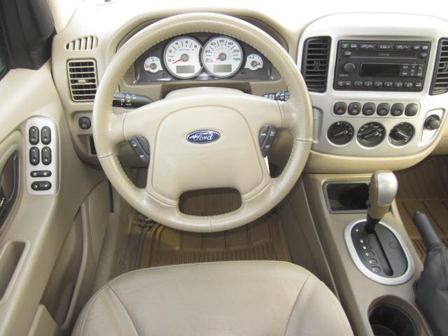 Ford Escape 2006 photo 4