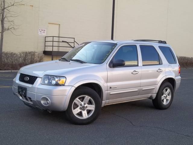 Ford Escape ESi Sport Utility