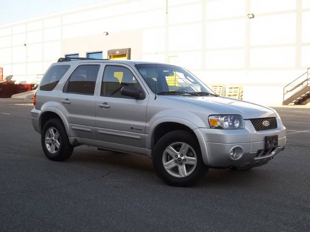 Ford Escape 2006 photo 1