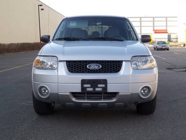 Ford Escape 2006 photo 2
