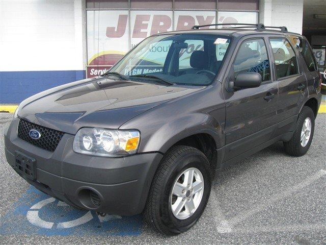 Ford Escape 2006 photo 1