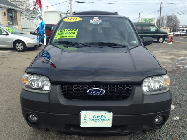 Ford Escape 2006 photo 2