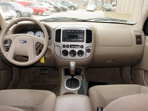 Ford Escape 2006 photo 3