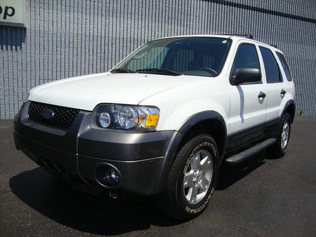 Ford Escape ESi Sport Utility