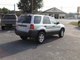 Ford Escape 2006 photo 1