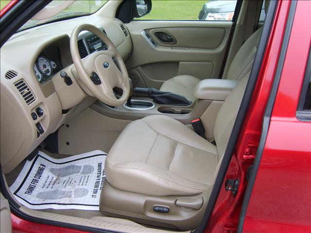 Ford Escape 2006 photo 1