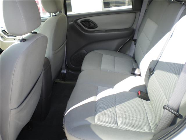 Ford Escape 2006 photo 3