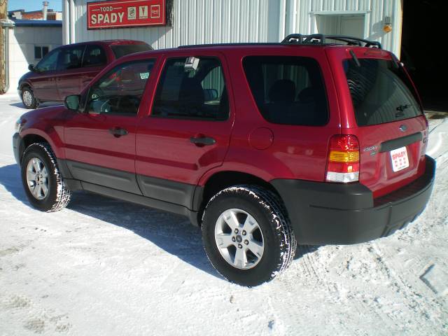Ford Escape 2006 photo 1