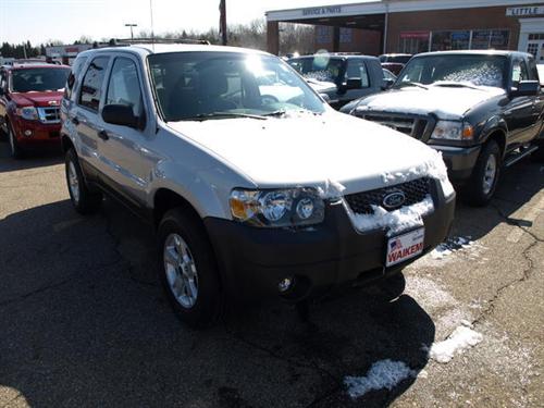 Ford Escape 2006 photo 2