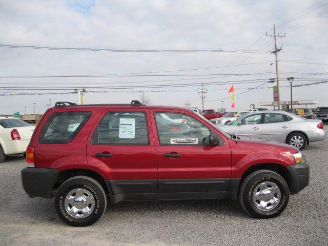 Ford Escape 2006 photo 2