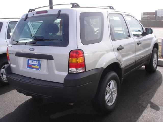 Ford Escape 2006 photo 1