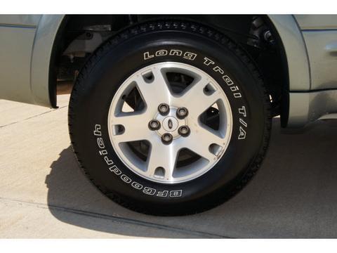 Ford Escape 2006 photo 1